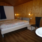 Saas-Fee,Akelei,Dachwohnung,Schlafzimmer